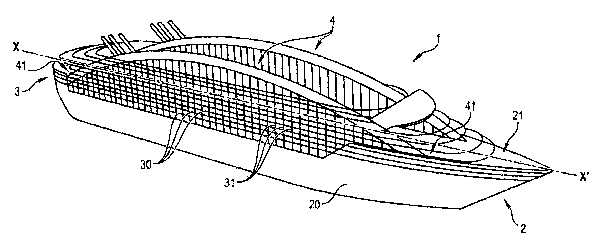 Passenger ship of which the superstructure is equipped with at least one arch