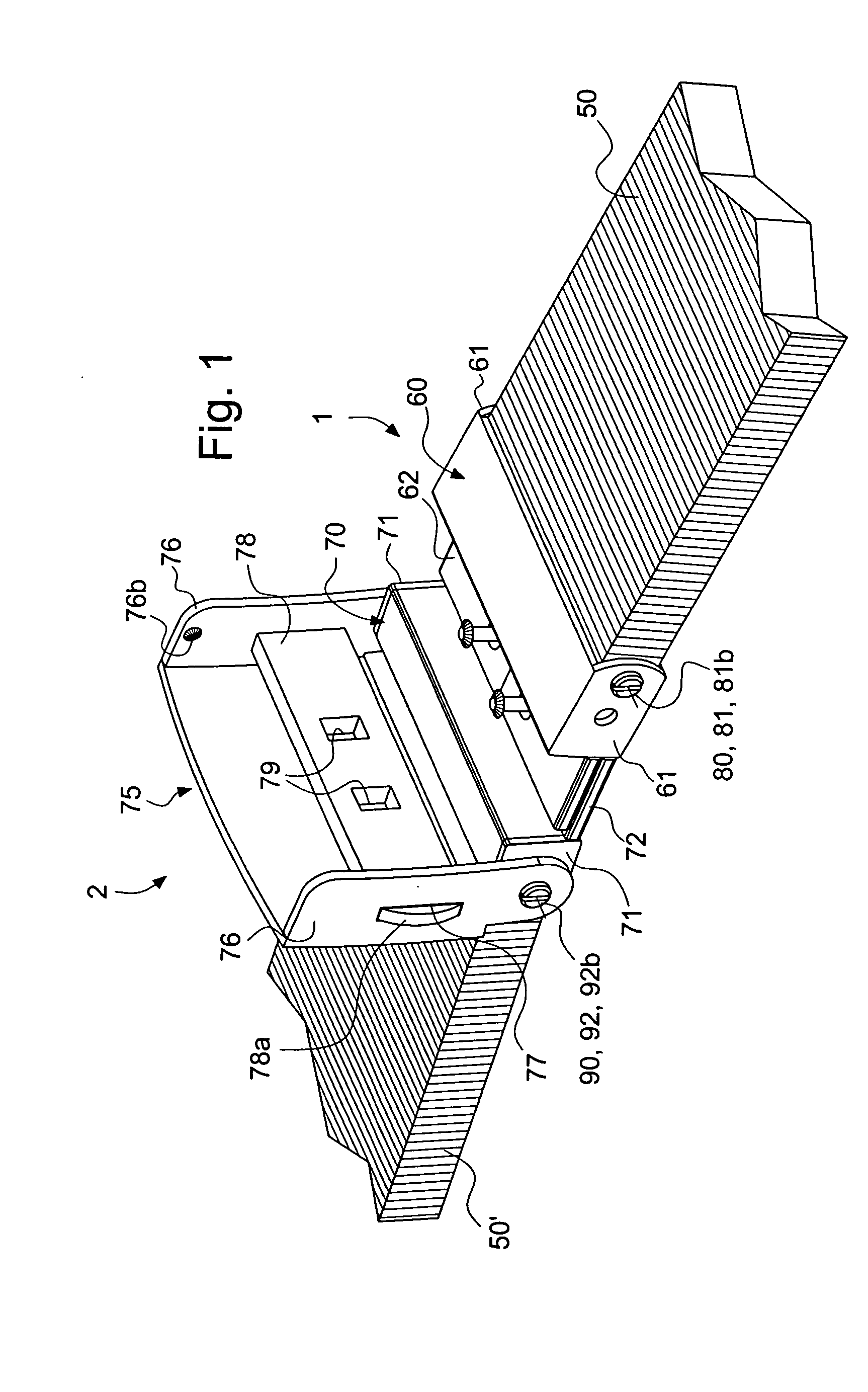 Clasp for bracelet incorporating an antenna and bracelet including the same