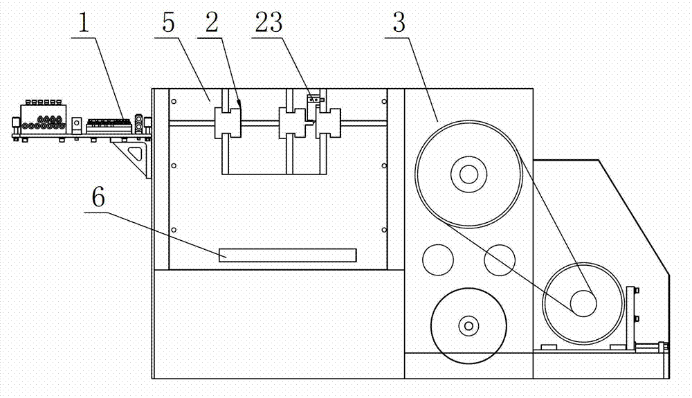 Equipment for scraping surface of aluminum soldering material