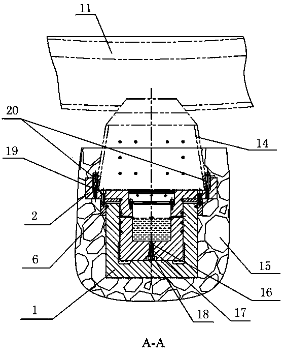 Hydraulic stepless automatic settlement compensation device for transition section