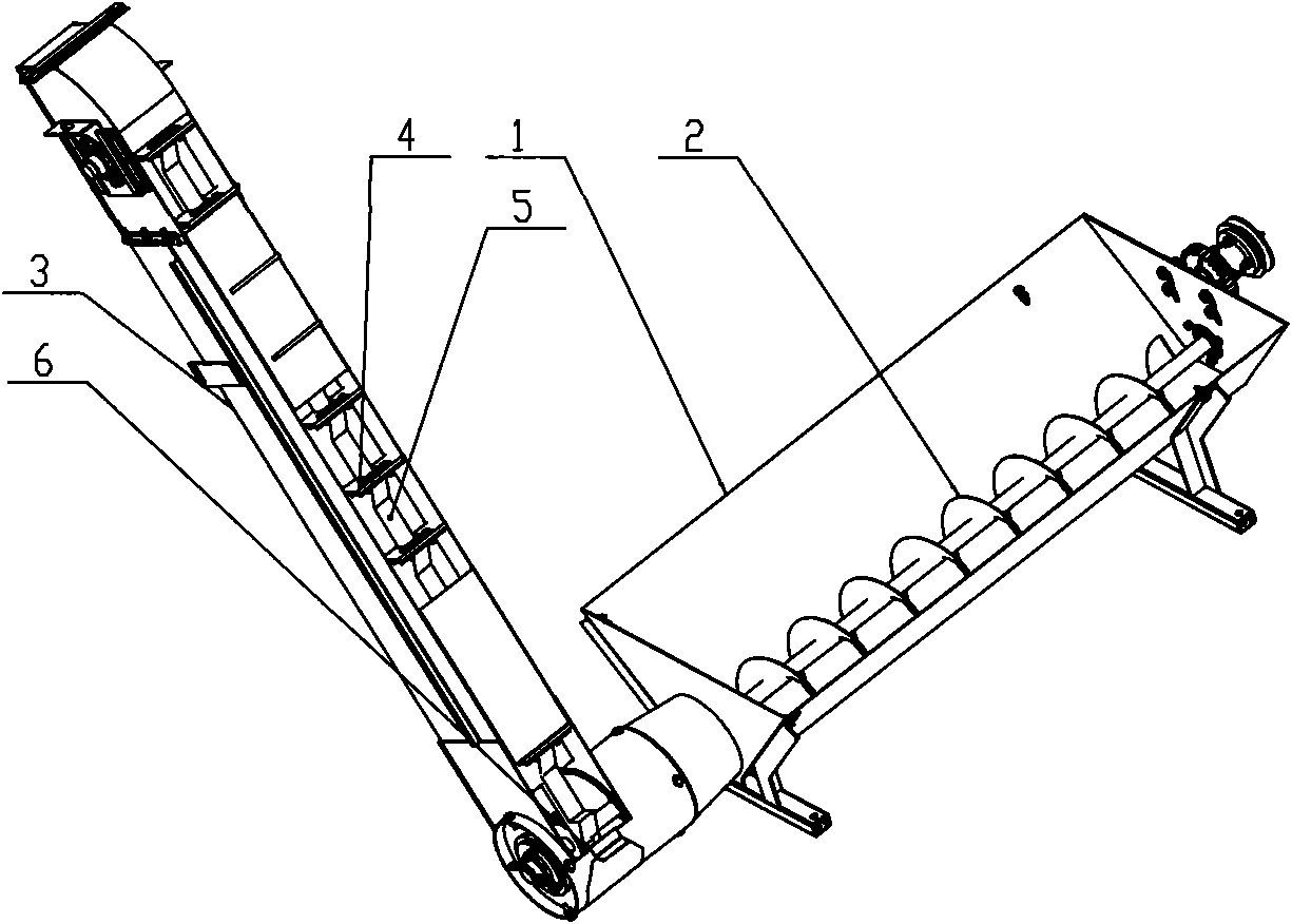 Seeds transporting and hoisting device of corn harvester