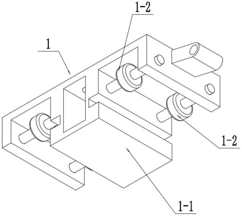 A kind of PE pipe material and its processing system and processing method