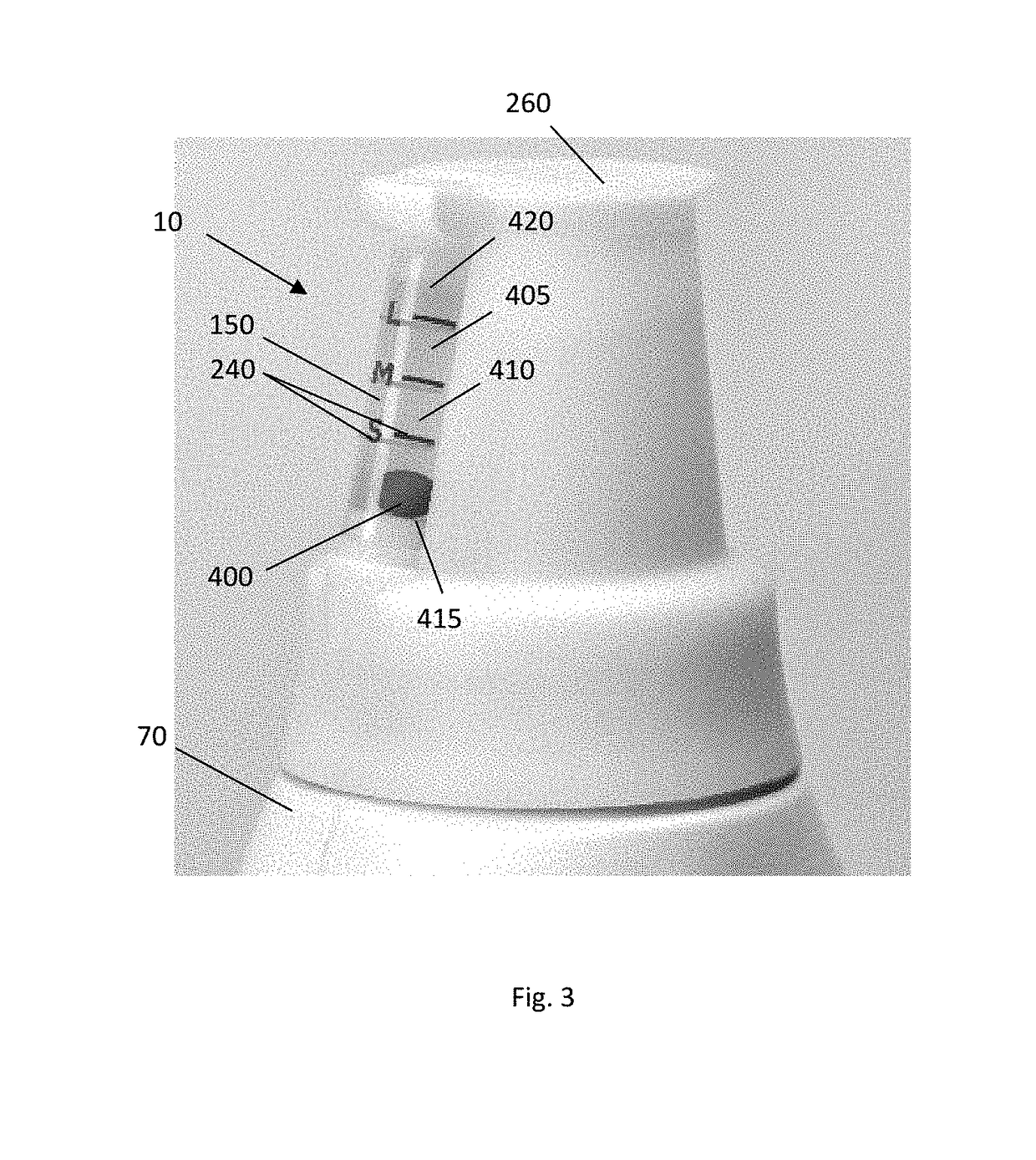 Apparatus and process for dispensing a measured quantity of liquid product