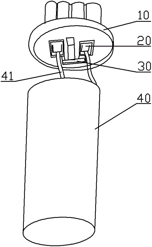 Capacitor pluggable connection device