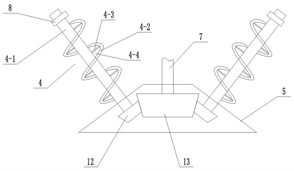 Reaming and sucking type spiral conveyor capable of preventing cutter head from caking