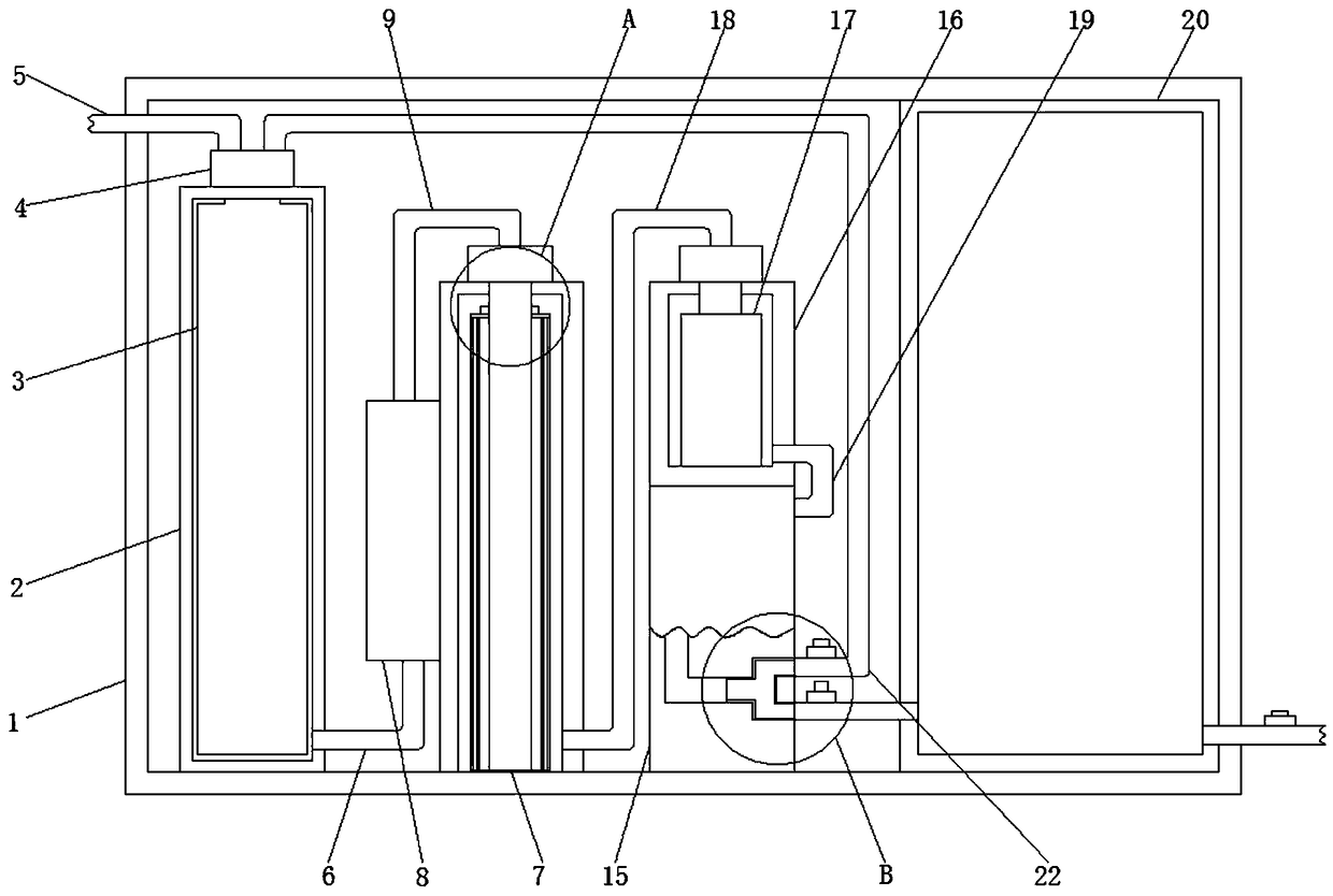 Water purifying device with automatic water quality detecting function