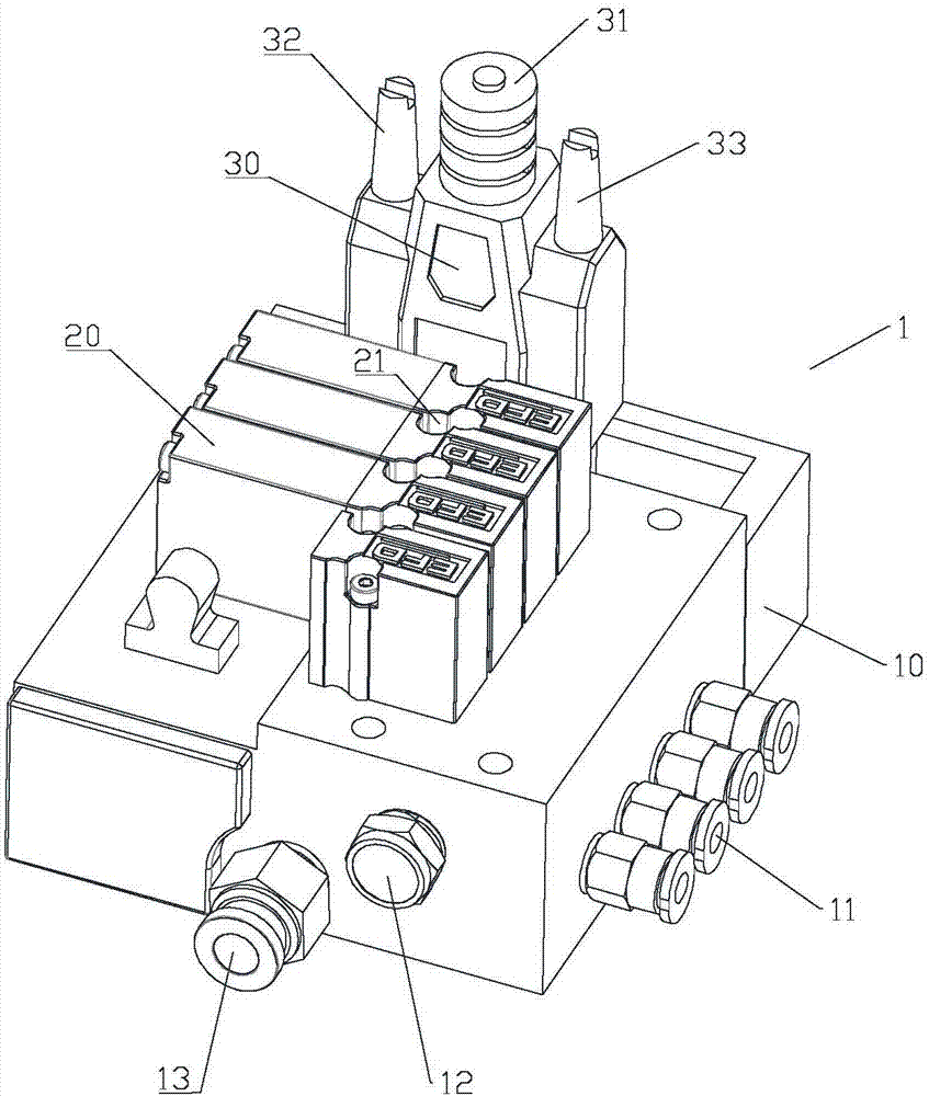 Full-automatic ingredient adder for large dough maker