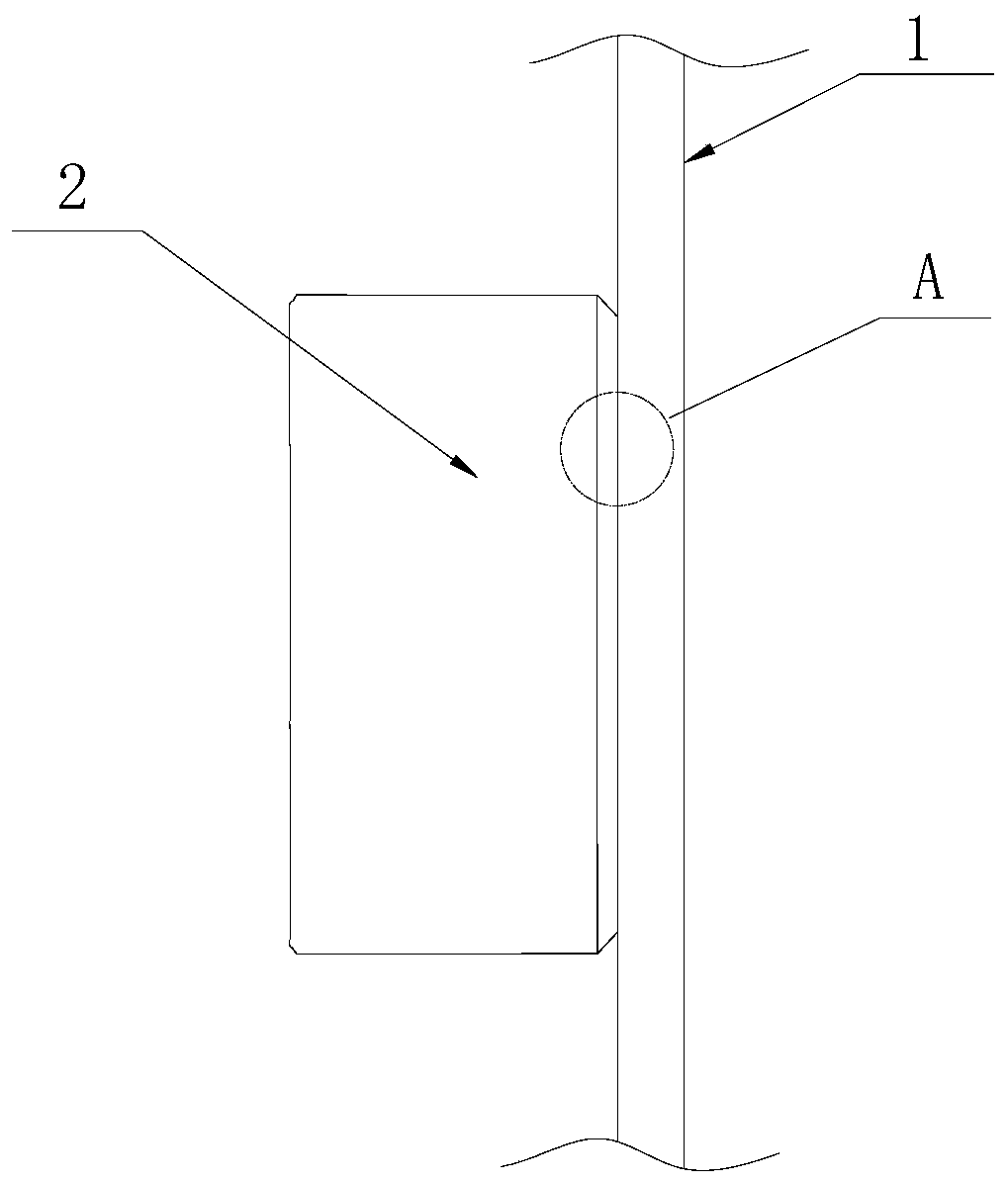 Household appliance mounting method and wall-mounted household appliance