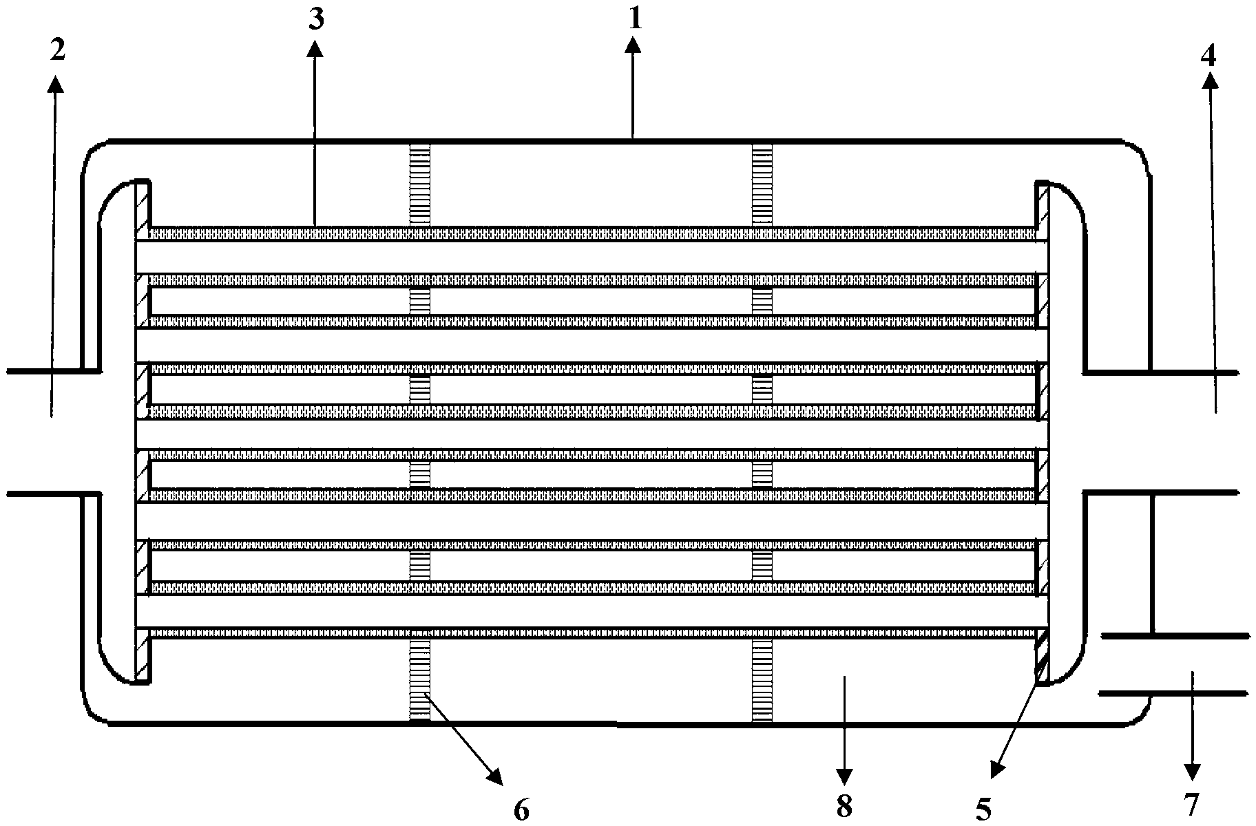 Ceramic water filter with self-cleaning function