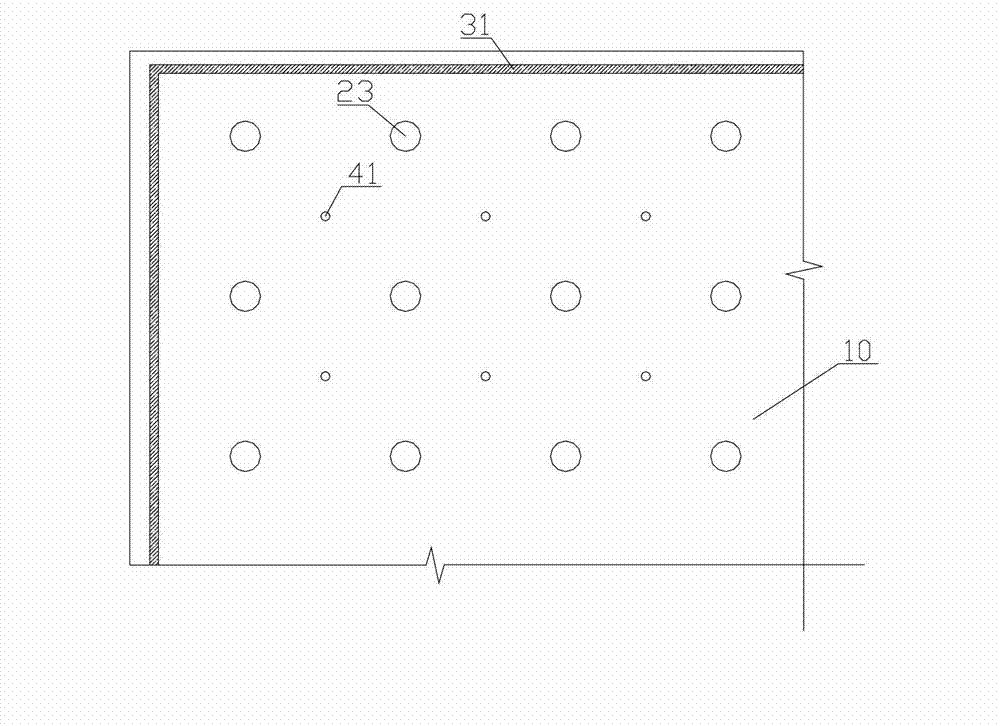 Method for reinforcing deep and soft soil foundation by combining well-points dewatering with preloading