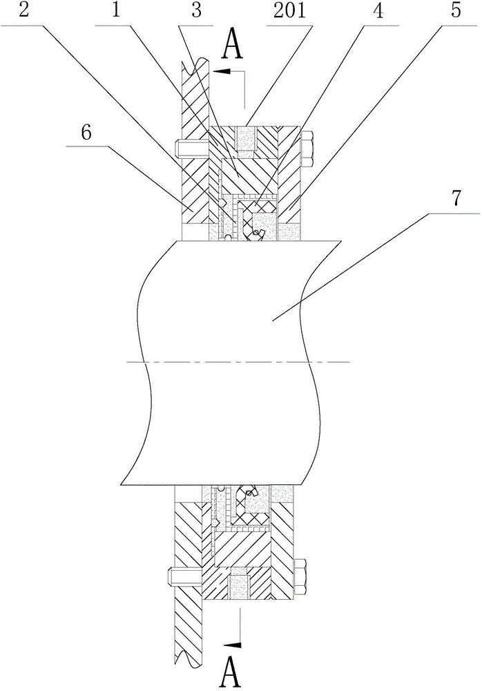 Movable sealing device and use method thereof