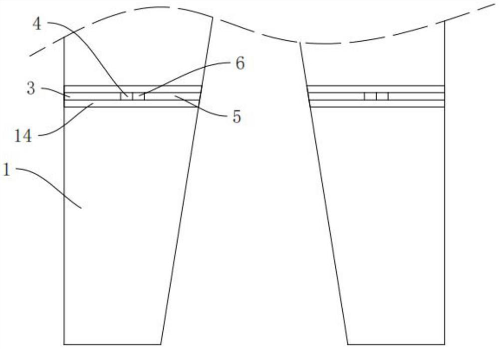 Trousers with kneecap structures