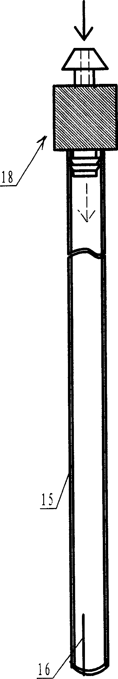 Underground infiltration irrigation device, its compensation core, and utilization method for said device