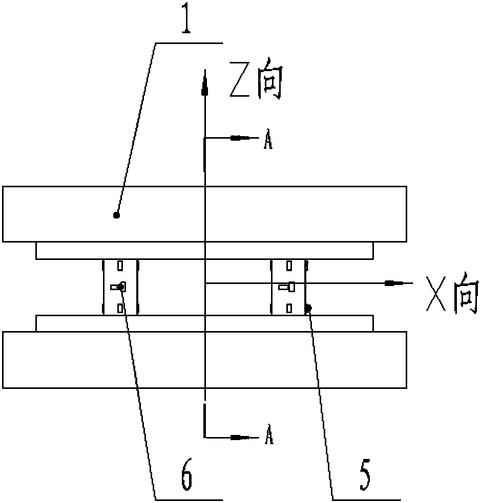Device for reducing mutual coupling of three-dimensional force sensor in each direction