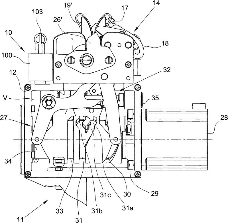 Apparatus and method for utilizing compressed gas and liquid to connect spinning line or yarn, and device for feeding liquid to the apparatus