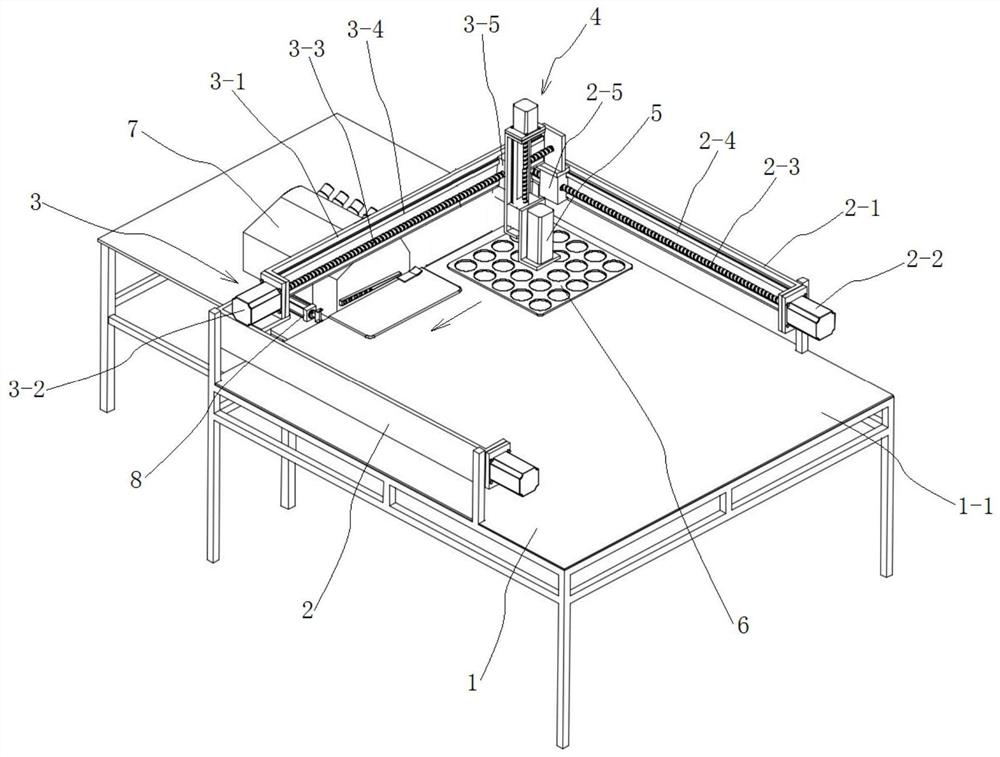 An automatic towel continuous seaming device and its seaming method