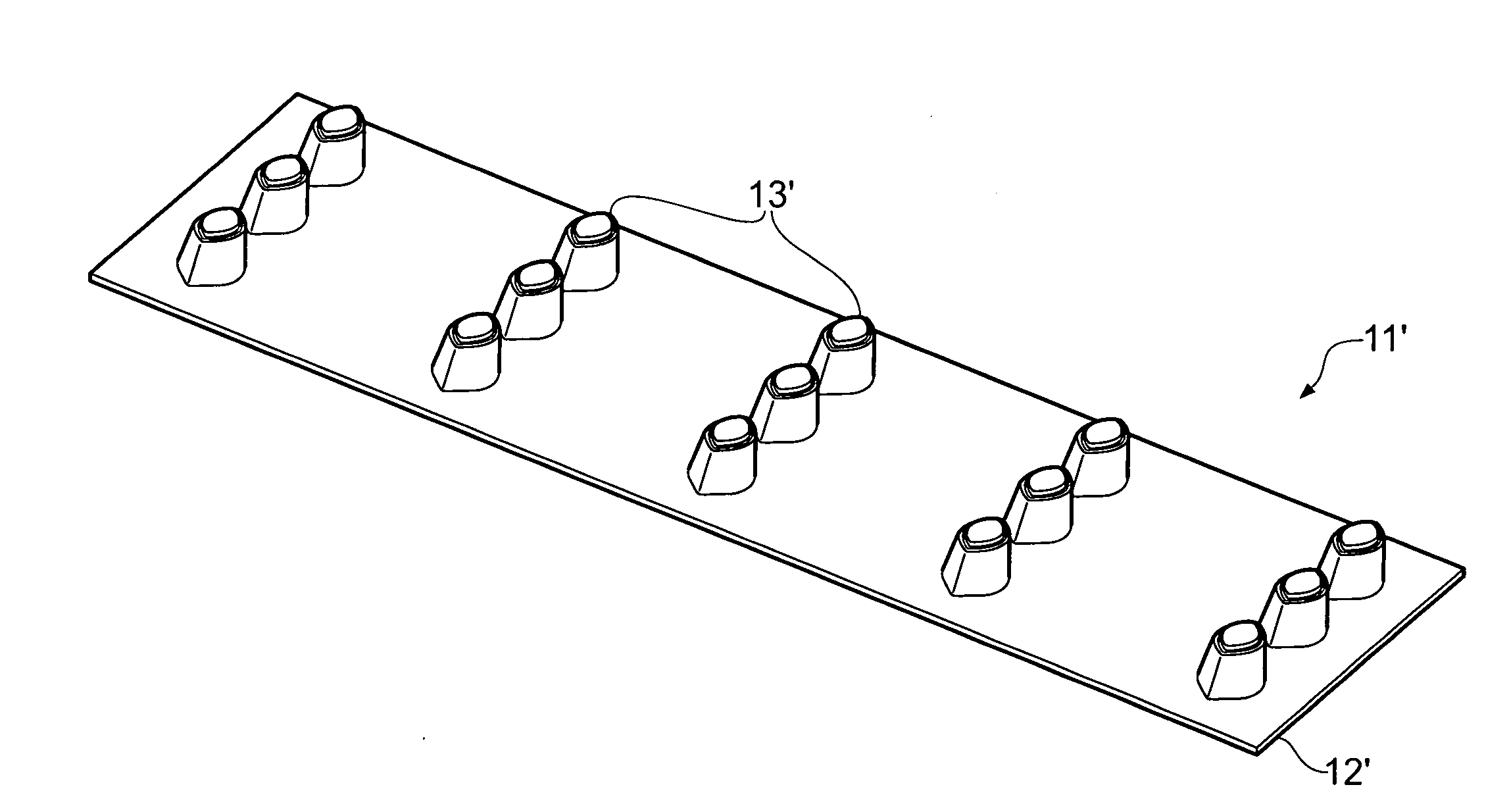 Cavity wall spacer, building structure and method