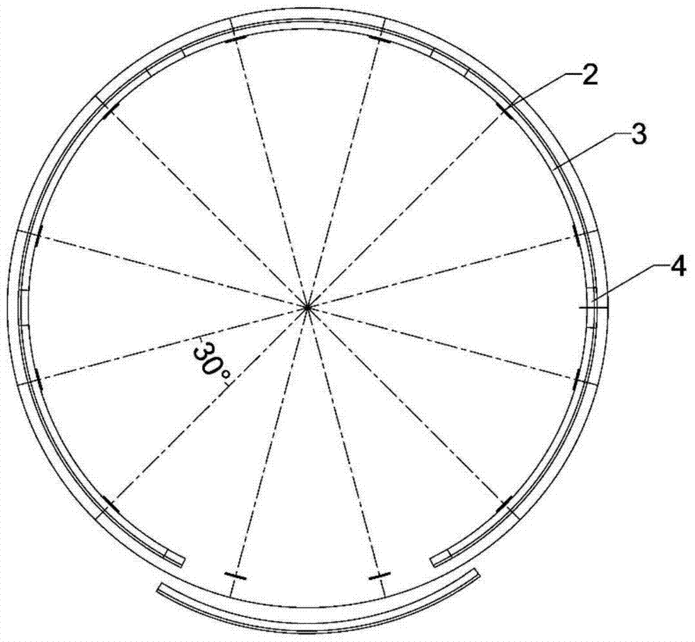 A U-shaped beam installation device and method in a shield-type TBM