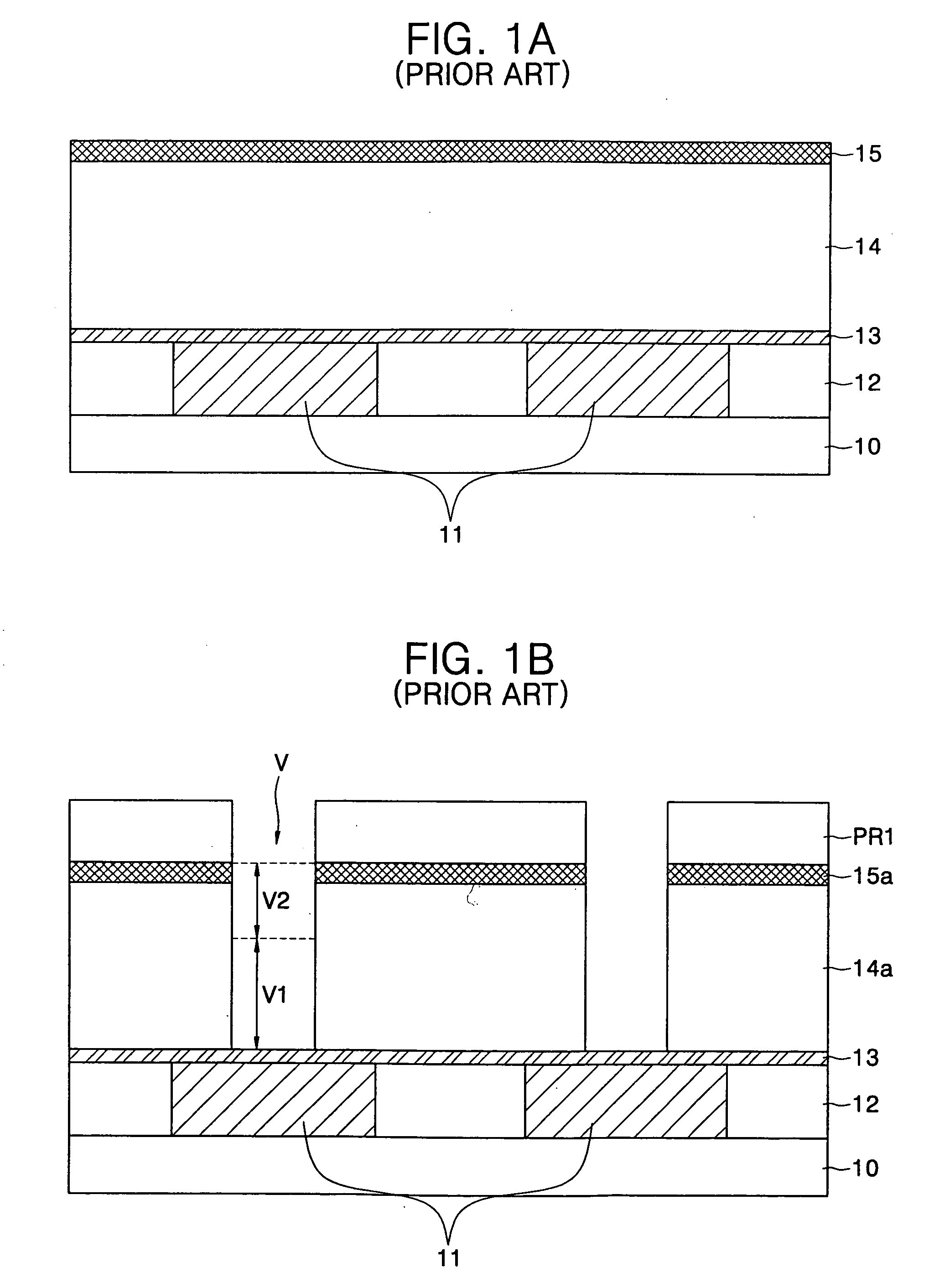 Method of fabricating microelectronic device using super critical fluid
