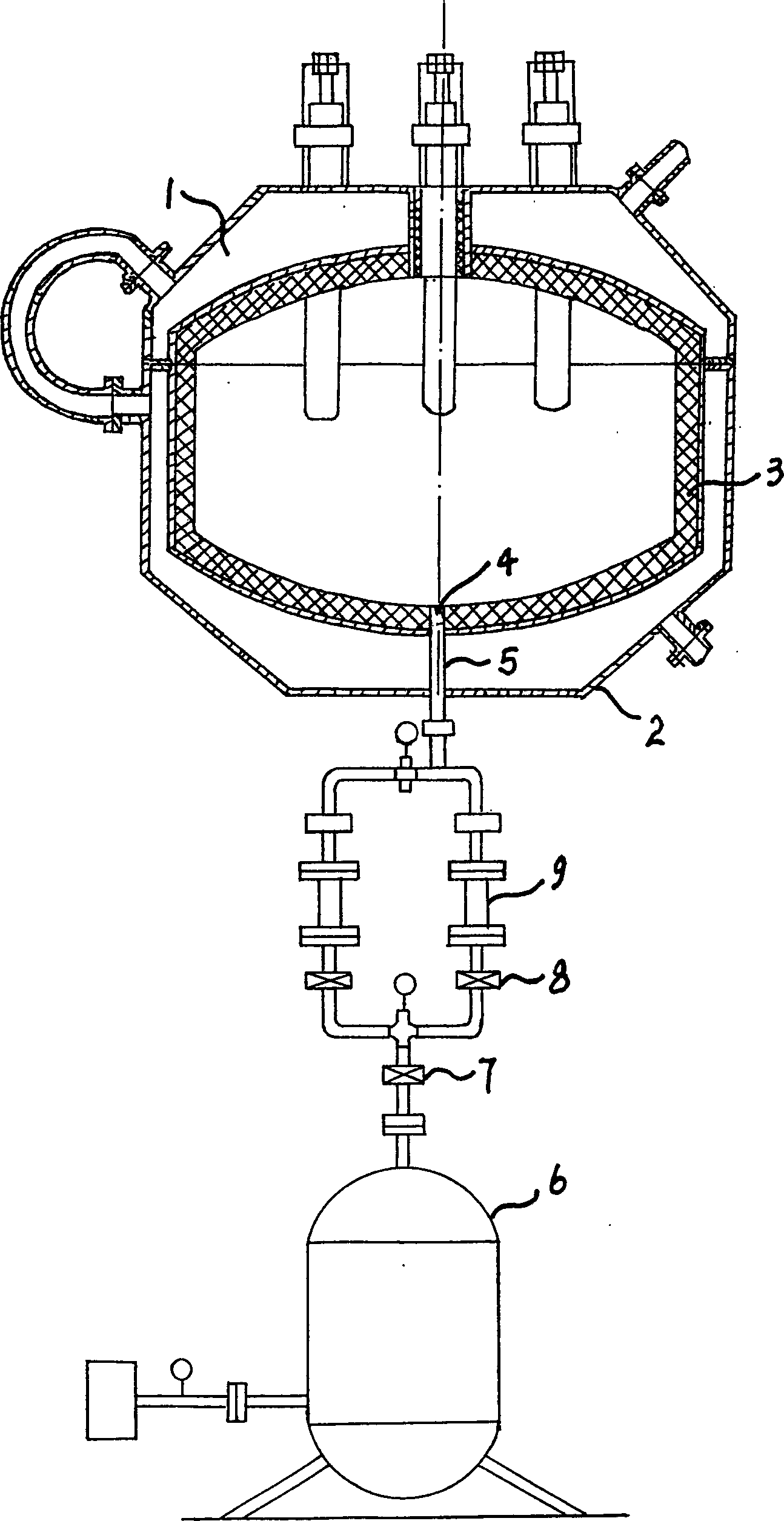 Technique of maufacturing electrocast refractories through bubbling method