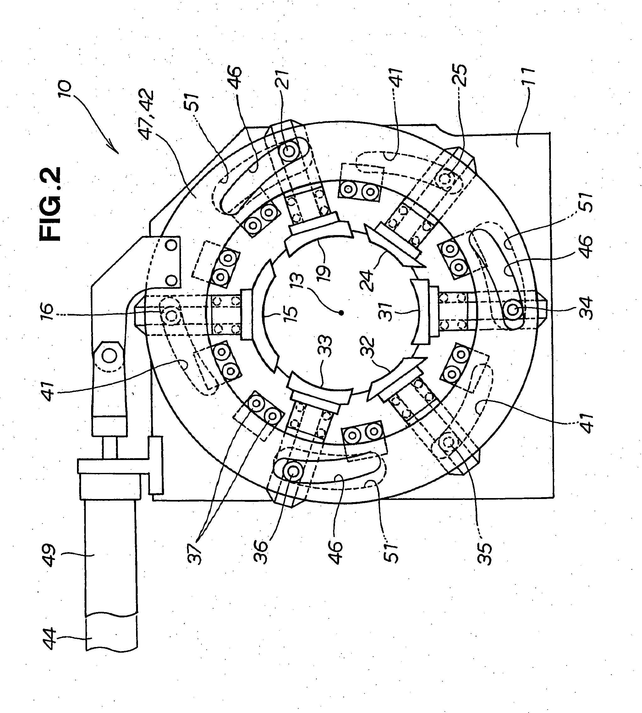 Method and apparatus for compressing a mat in exhaust gas cleaning device