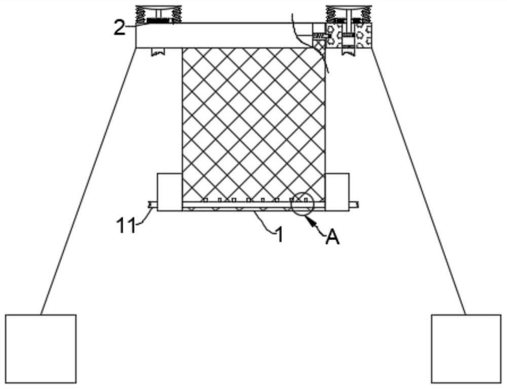 Cold-wave-proof mariculture net cage and cold-proof method thereof