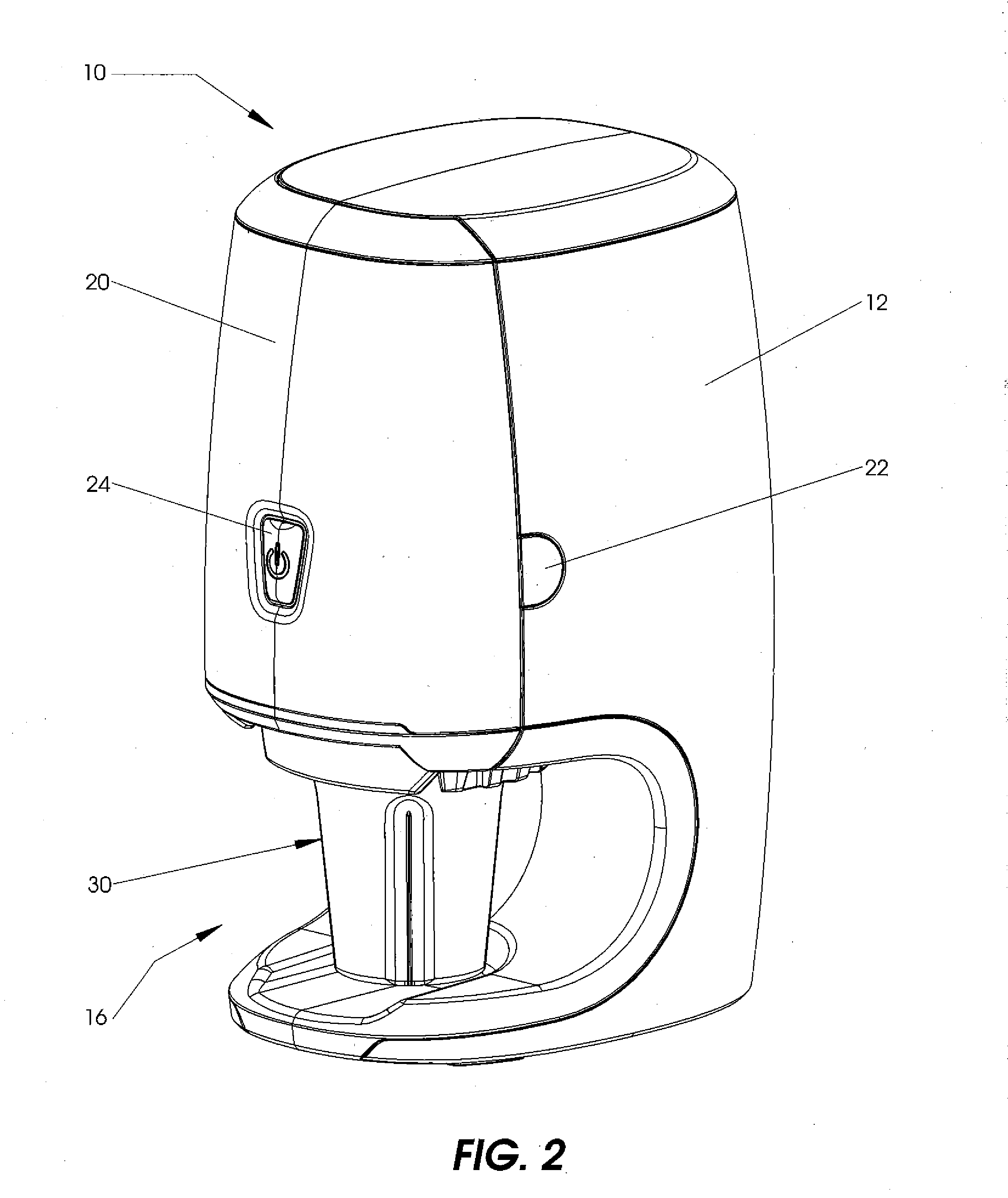 Compact blender for frozen beverages