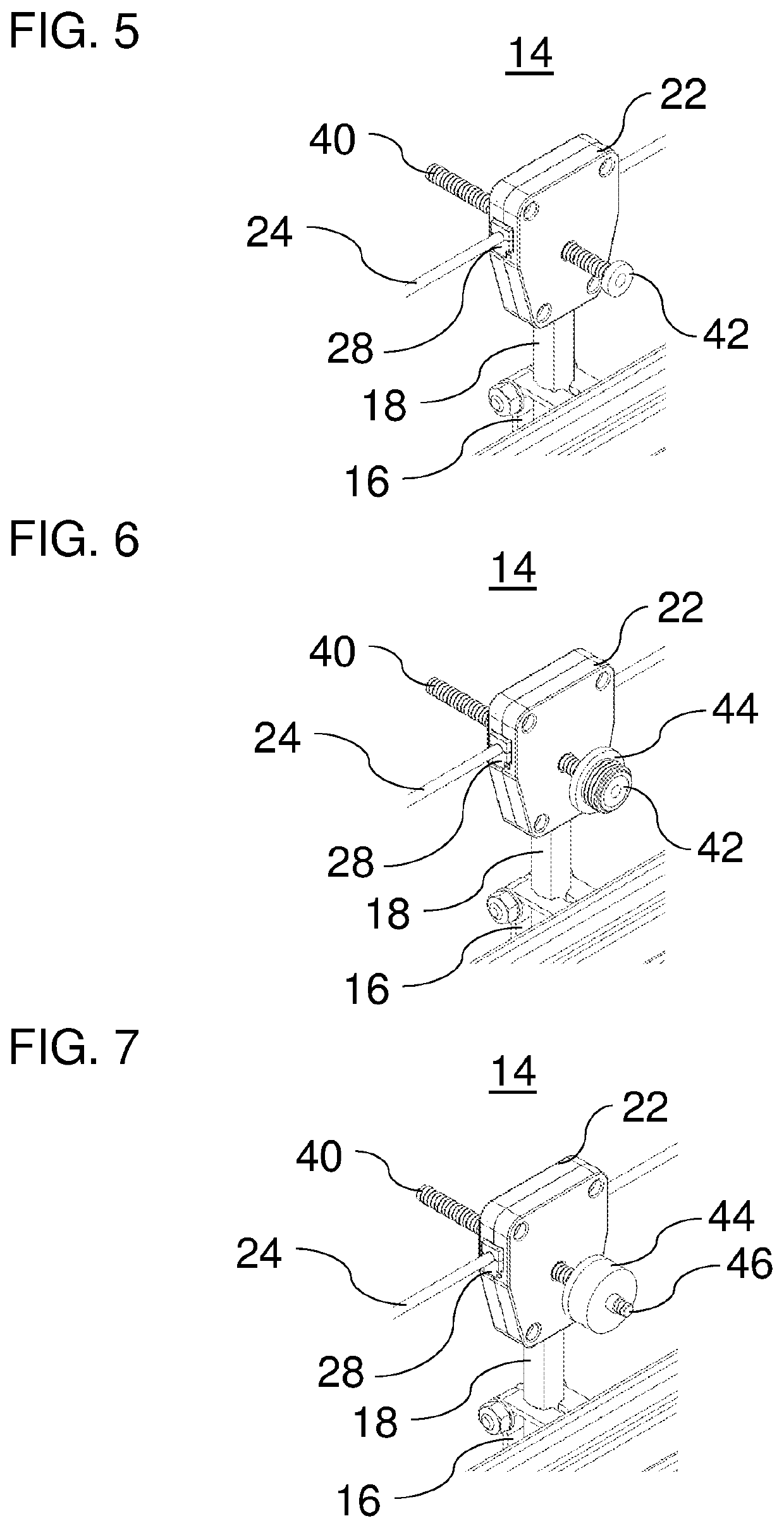 Device for adjusting a guide width of a conveyor