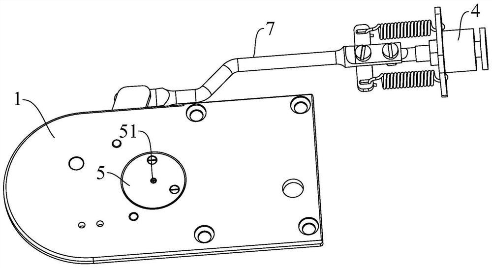 A sewing machine double-acting knife thread trimming device