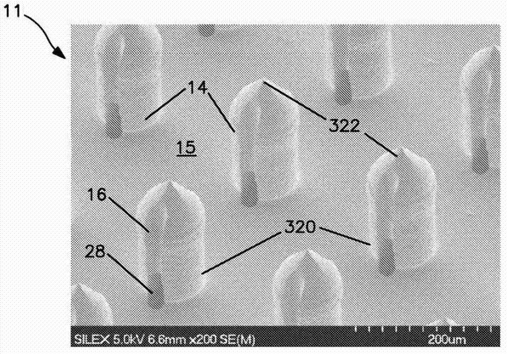 Composite microneedle array including nanostructures thereon