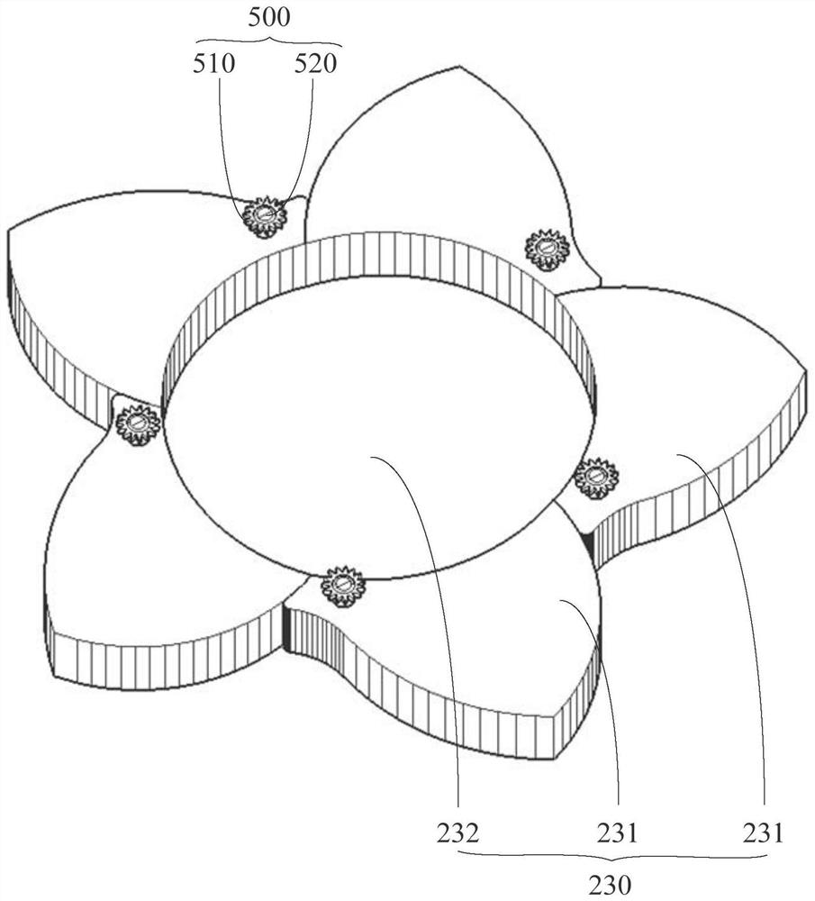 Heat dissipation back clamp