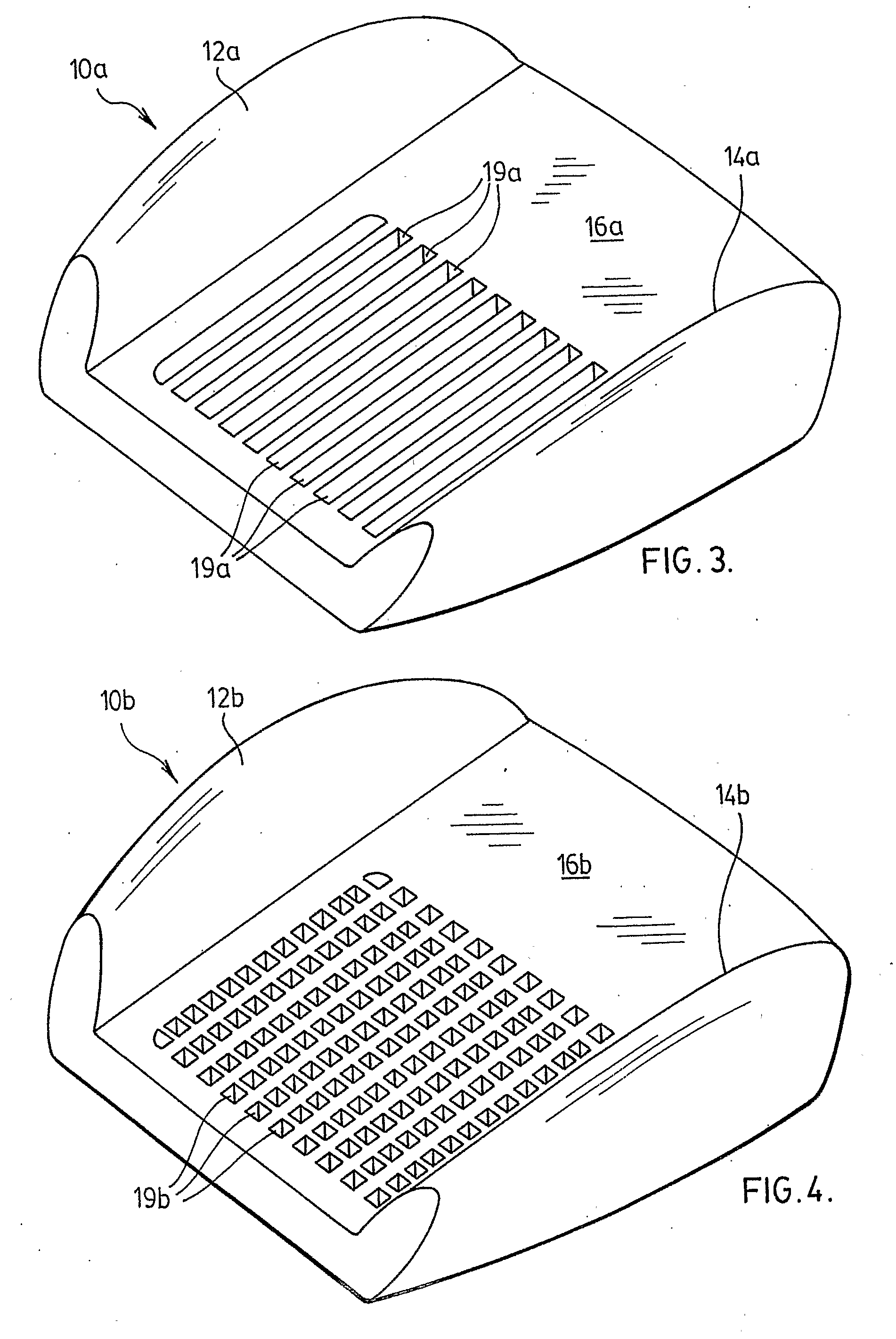 Foam seat element, mold for the production thereof and method to manufacture the mold