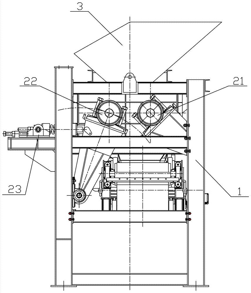 Double-roller RAP crushing machine and crushing method thereof