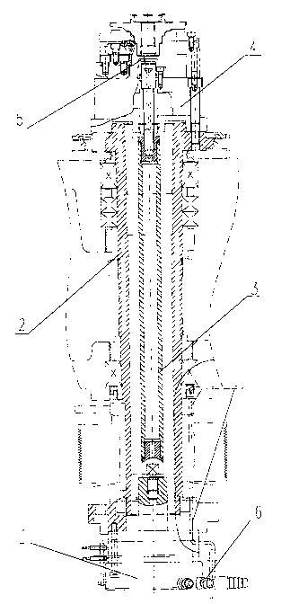 Lathe spindle center spraying cooling device