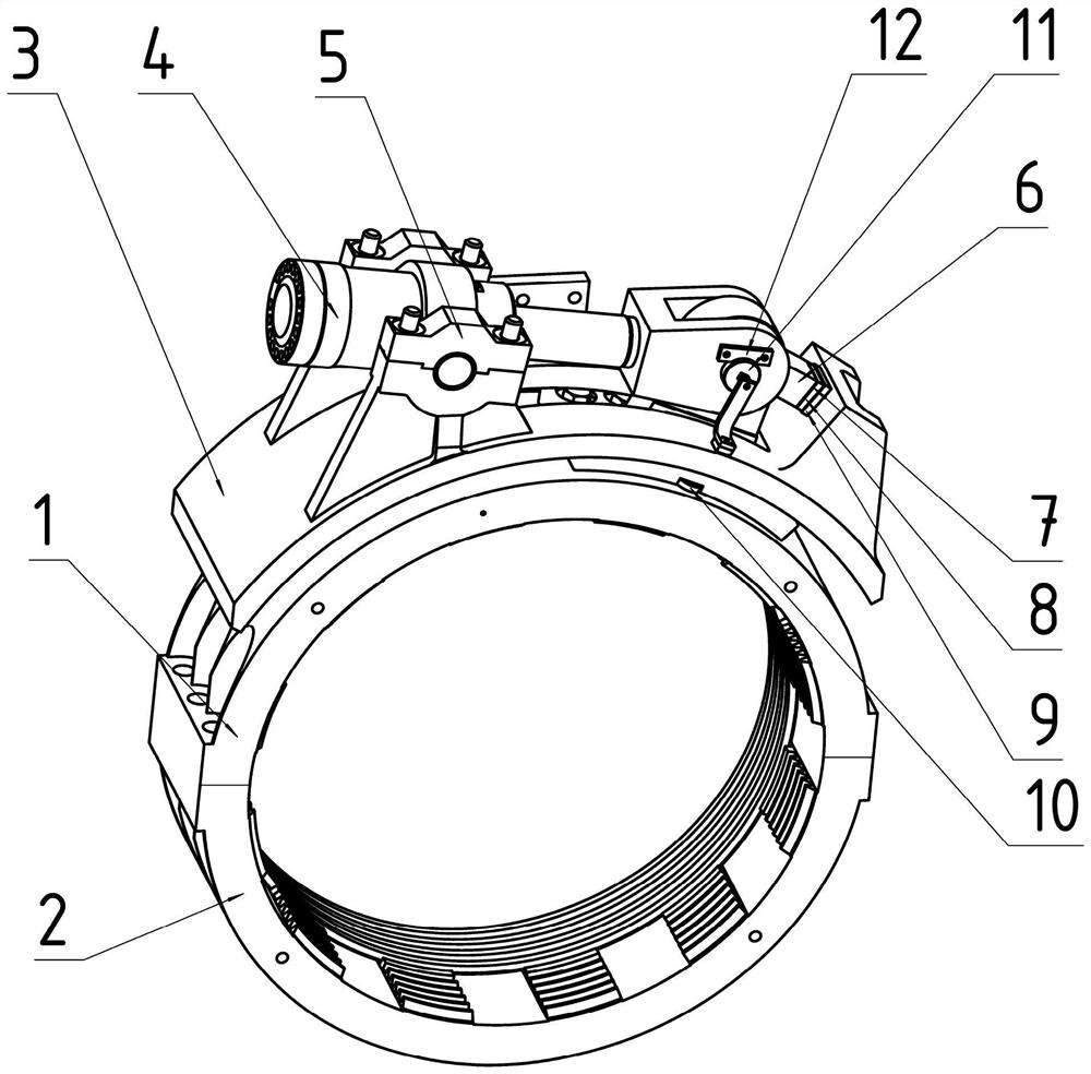 A clamping device for carbon electrode extruder