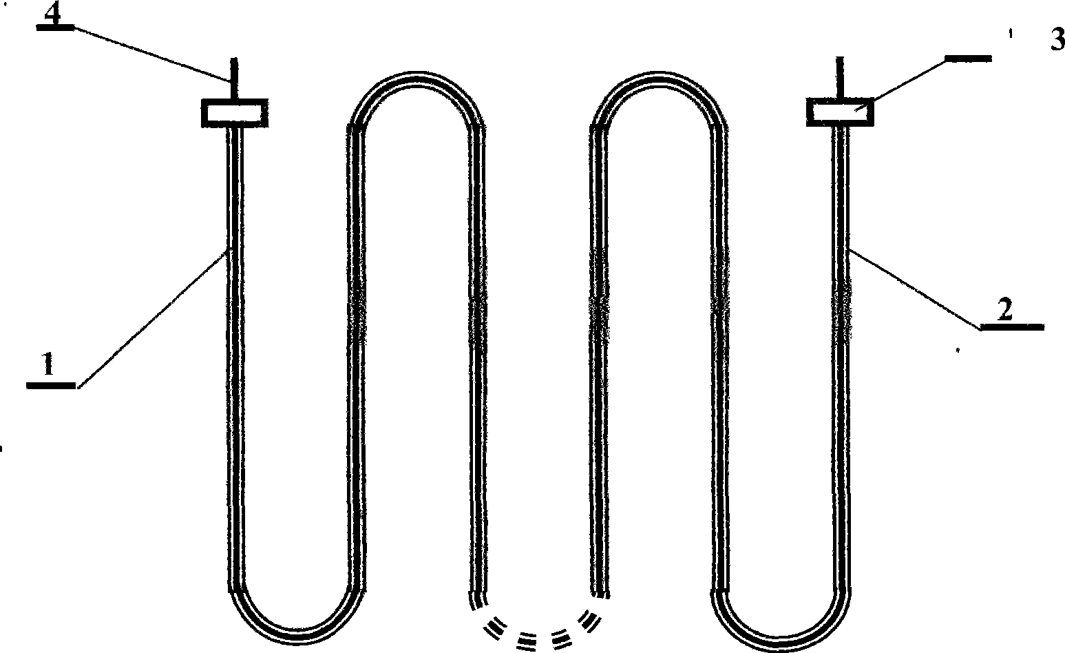 Low-price water and gas dual-purpose vacuum heat collecting pipe and heating device thereof