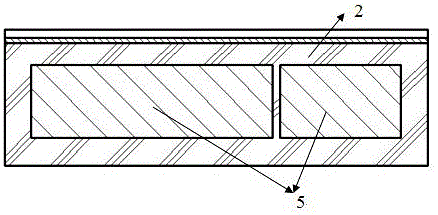 Rail vibration absorbing device for rail transit