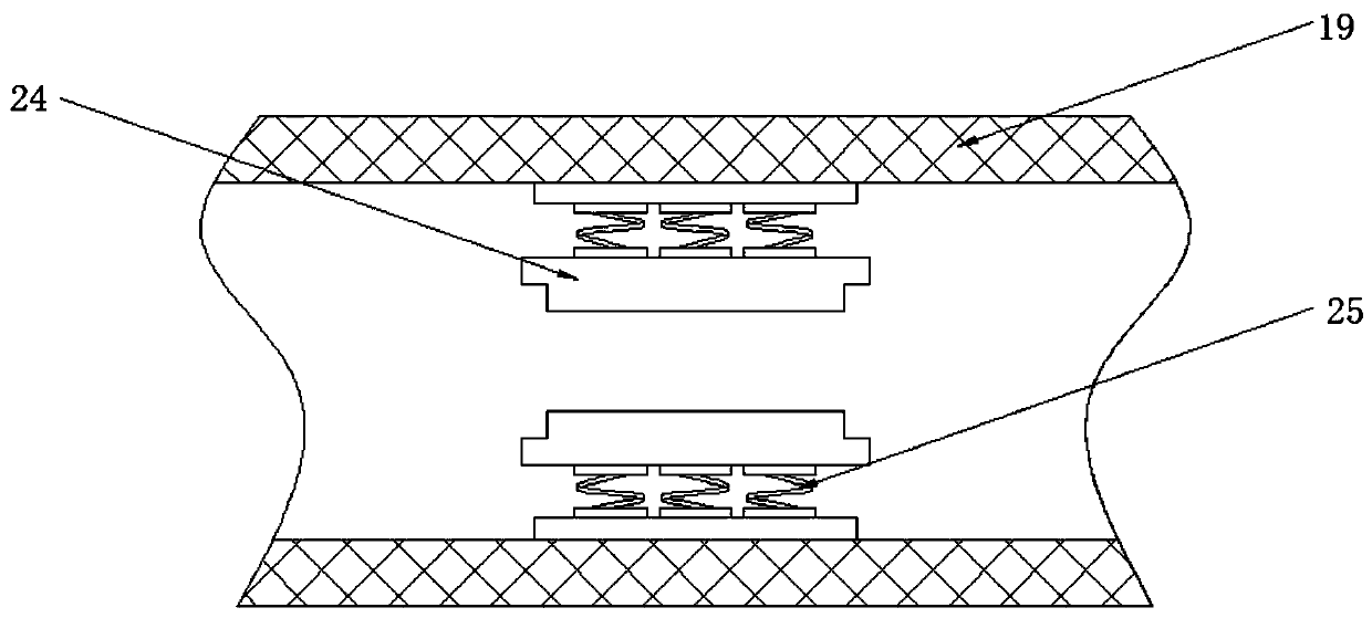 Automatic cutting device for inclined end face of PLC chip