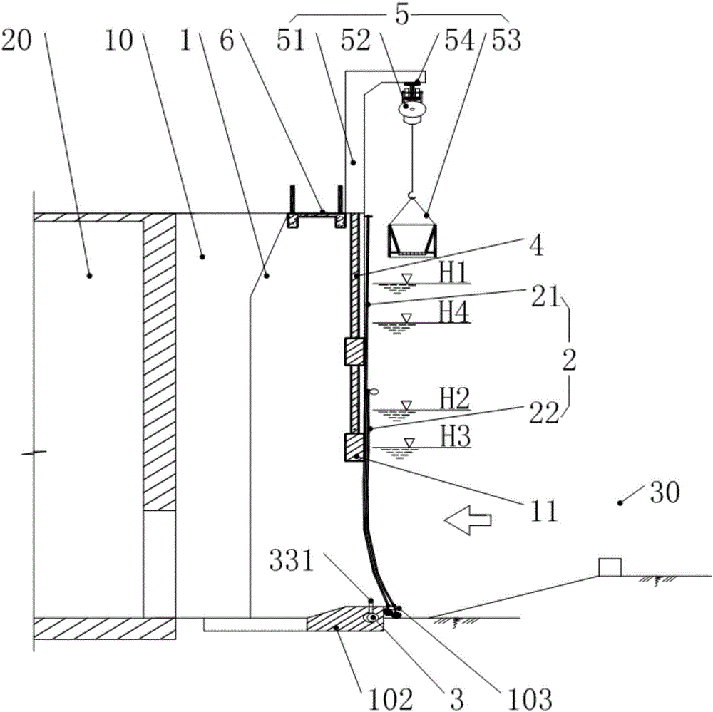 Trash holding device