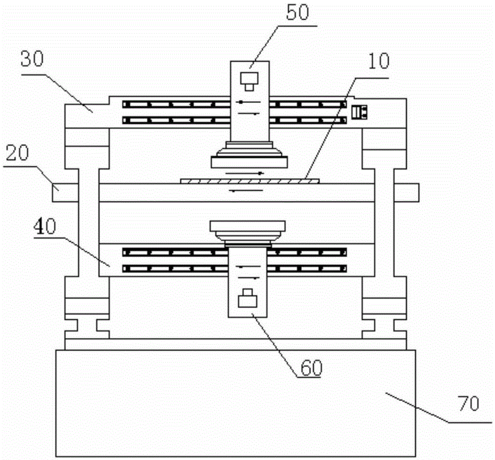Device for simultaneously detecting front and back surfaces of workpiece