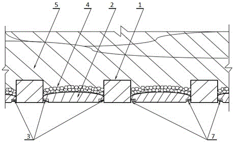 Construction method of protective walls of concrete antiskid piles