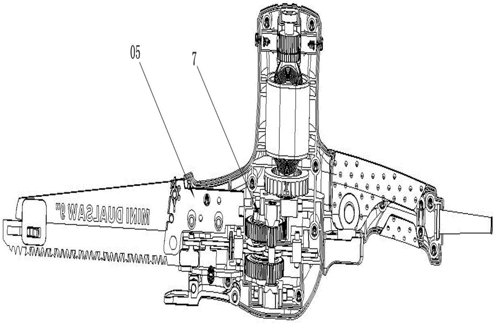 Double-saw-blade reciprocating saw