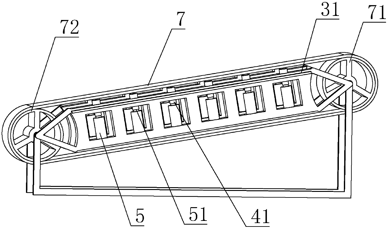 Light material separation device