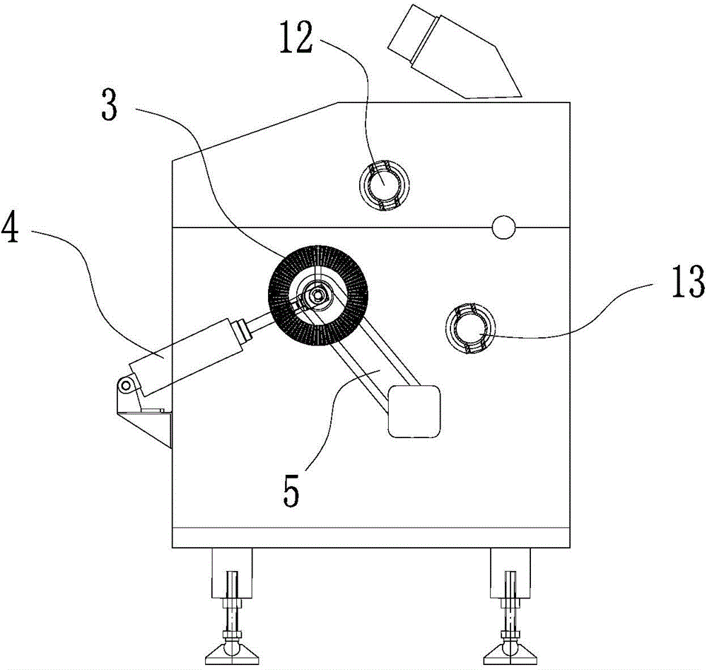 Cleaning device for spiral tower chains