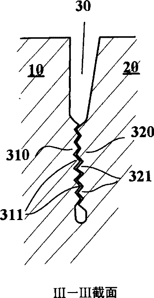 Tread sipe including locking portion