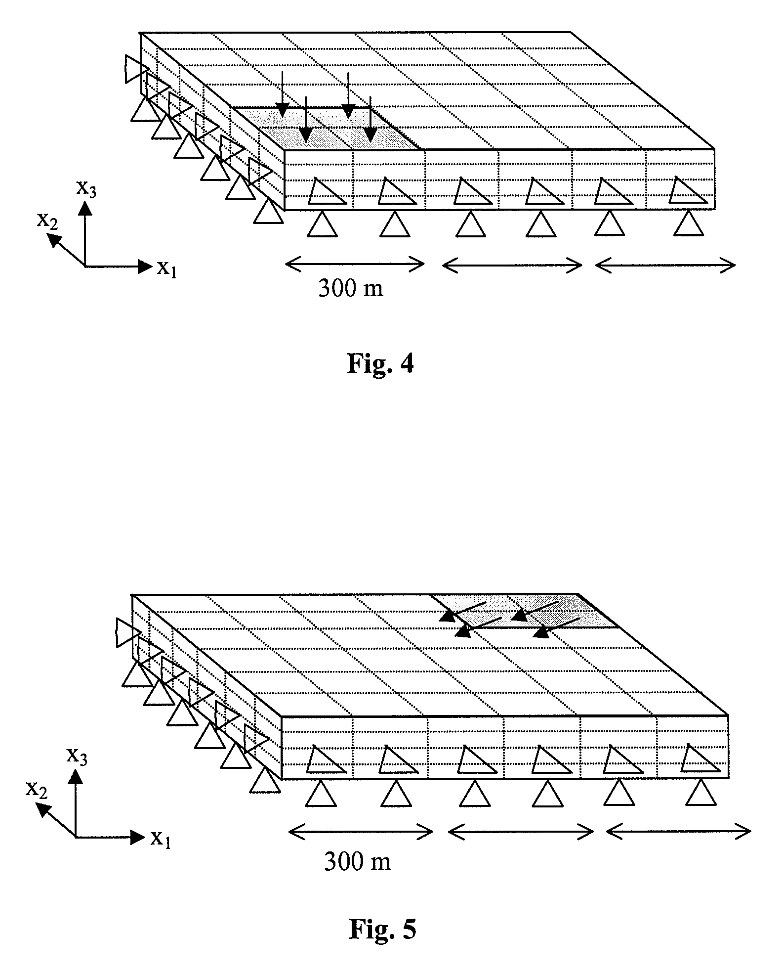 Method of constructing a geomechanical model of an underground zone intended to be coupled with a reservoir model