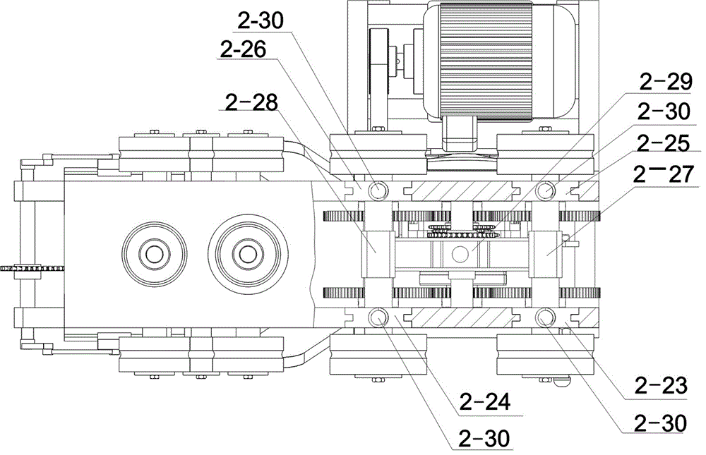 An intermittent feeding device with adjustable feeding length