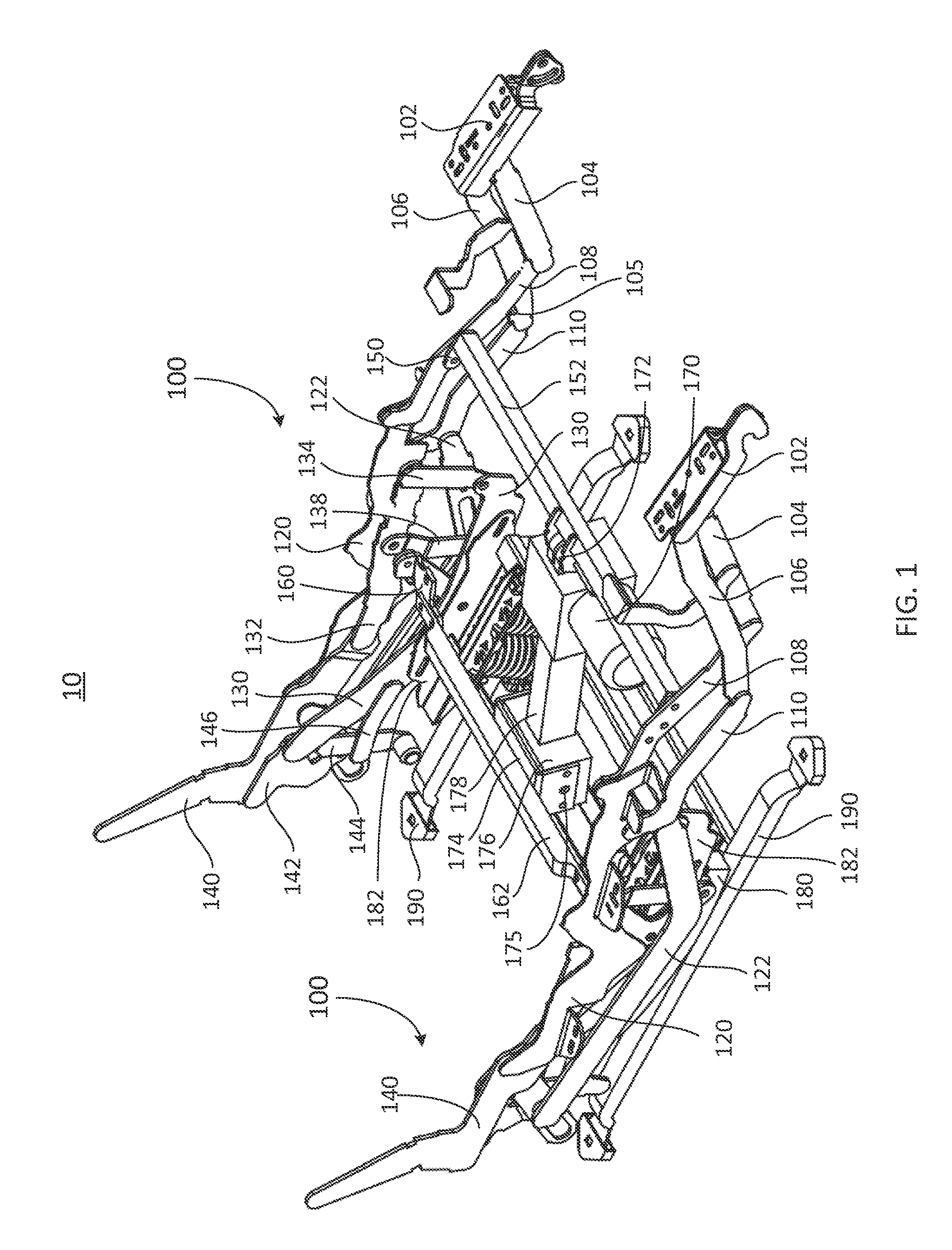 Linkage mechanism and reclining chair having same