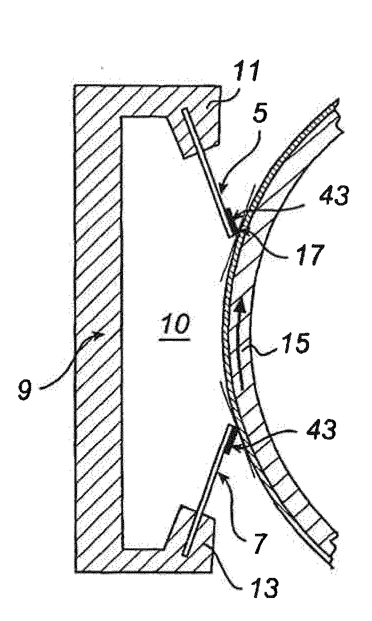 Doctor blade, inking arrangement and use of doctor blade in flexographic printing