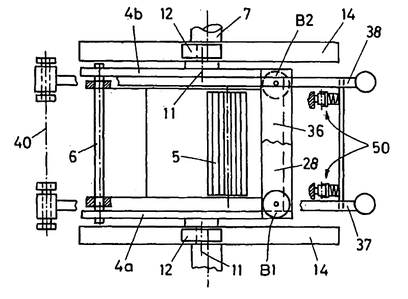 Combing device for combing fibrous material